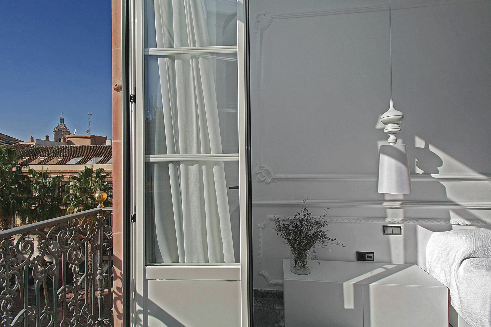 Apartamentos Plaza Constitucion - Larios Málaga Eksteriør billede
